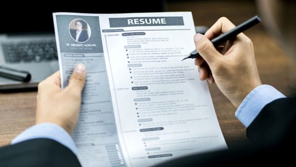 Cara Membuat CV Lamaran Kerja yang Benar dan Menarik agar Lolos Rekrutmen Terbaru