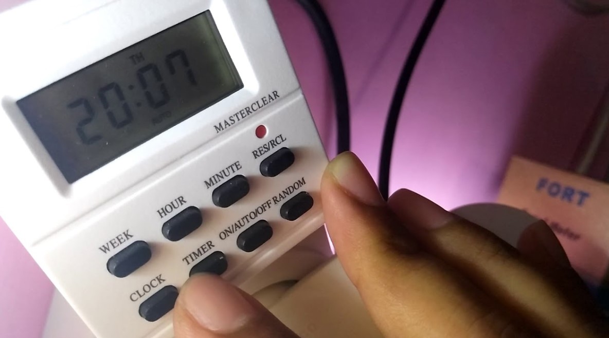 cara menggunakan timer digital Heles